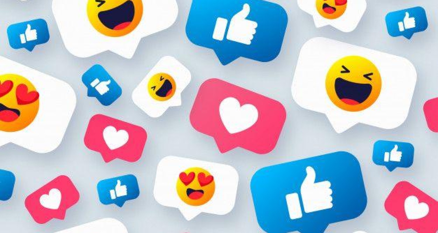 Fashion and social media trends 2021